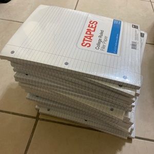 Staples College Ruled Loose paper